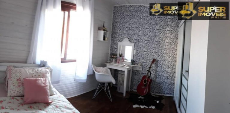 Imagem Casa de Condomínio com 2 Quartos à Venda, 100 m² em Centro - Pelotas
