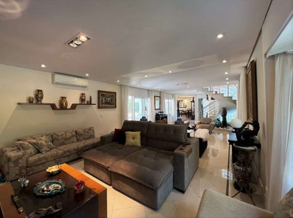 Imagem Casa de Condomínio com 4 Quartos à Venda, 421 m² em Granja Viana - Cotia Imagem Casa de Condomínio com 4 Quartos à Venda, 421 m² em Granja Viana - Cotia