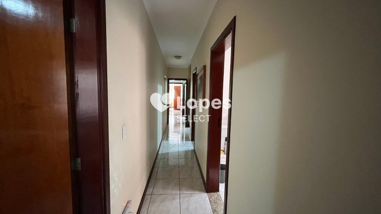 Imagem Casa com 3 Quartos à Venda, 190 m² em Santo Antônio - Louveira
