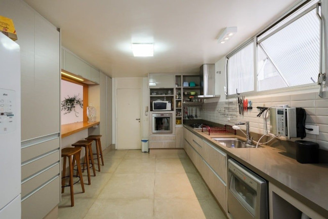 Imagem Apartamento com 4 Quartos à Venda, 180 m² em Santa Cecília - São Paulo Imagem Apartamento com 4 Quartos à Venda, 180 m² em Santa Cecília - São Paulo