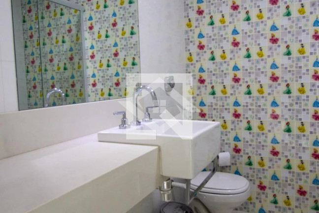 Imagem Casa com 4 Quartos à Venda, 350 m² em Vargem Grande - Rio De Janeiro