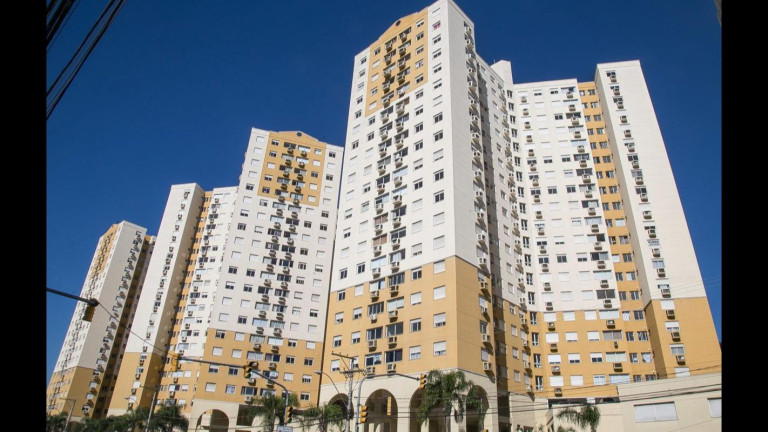 Apartamento com 2 Quartos à Venda, 79 m² em Santo Antônio - Porto Alegre