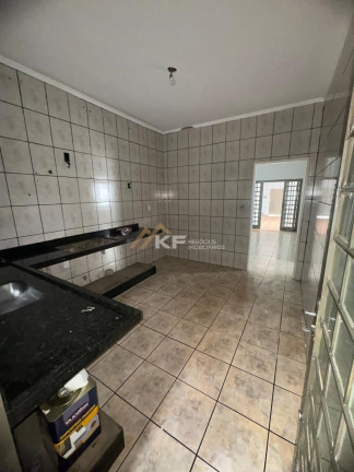 Imagem Casa com 4 Quartos à Venda, 210 m² em Parque Dos Flamboyans - Ribeirão Preto