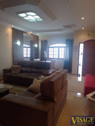 Imagem Casa com 2 Quartos à Venda,  em Centro - Jacareí
