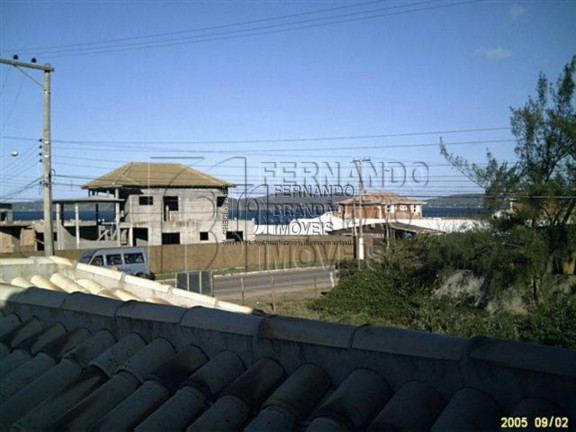 Imagem Casa com 4 Quartos à Venda, 220 m² em Centro - Cabo Frio