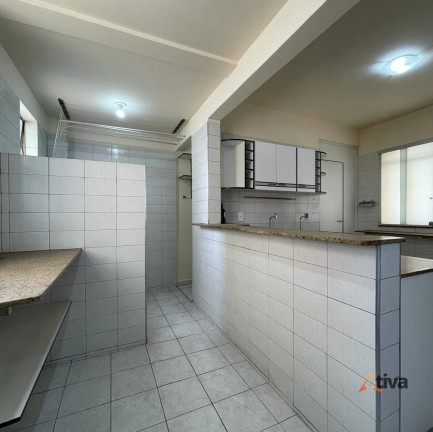Imagem Apartamento com 2 Quartos à Venda, 120 m²