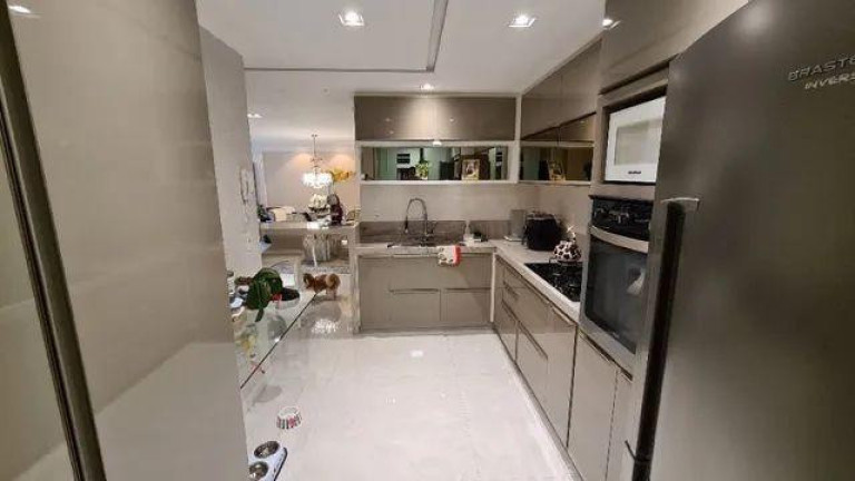Imagem Apartamento com 3 Quartos à Venda, 120 m² em Praia Da Costa - Vila Velha Imagem Apartamento com 3 Quartos à Venda, 120 m² em Praia Da Costa - Vila Velha
