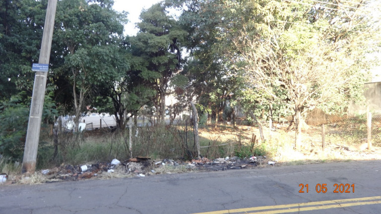 Imagem Terreno à Venda, 600 m² em Parque Taquaral - Campinas Imagem Terreno à Venda, 600 m² em Parque Taquaral - Campinas