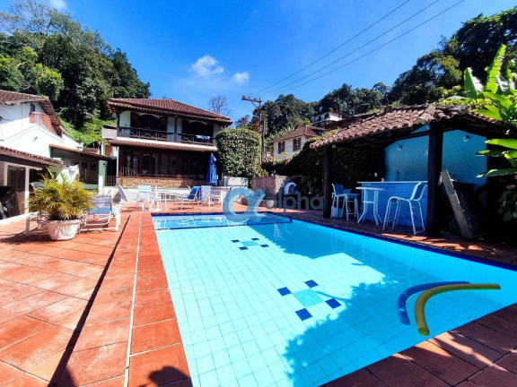 Imagem Casa com 3 Quartos à Venda, 232 m² em Duarte Silveira - Petrópolis Imagem Casa com 3 Quartos à Venda, 232 m² em Duarte Silveira - Petrópolis
