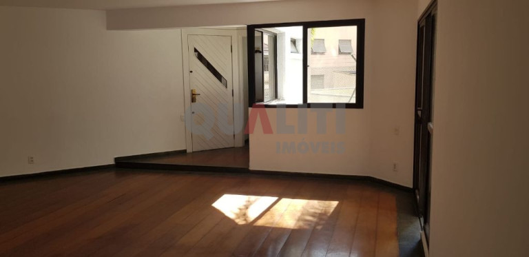 Imagem Apartamento com 4 Quartos à Venda, 147 m² em Moema - São Paulo
