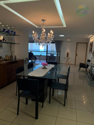 Imagem Apartamento com 4 Quartos à Venda, 304 m²