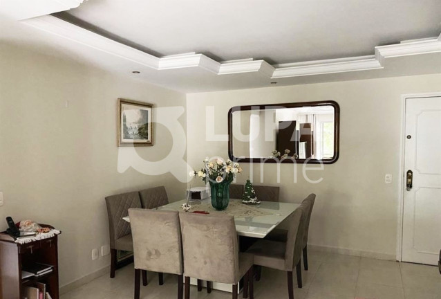 Imagem Apartamento com 3 Quartos à Venda, 120 m² em Vila Paulicéia - São Paulo