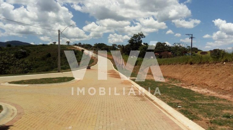 Imagem Casa à Venda, em Estrada De Toledo - Extrema Imagem Casa à Venda, em Estrada De Toledo - Extrema