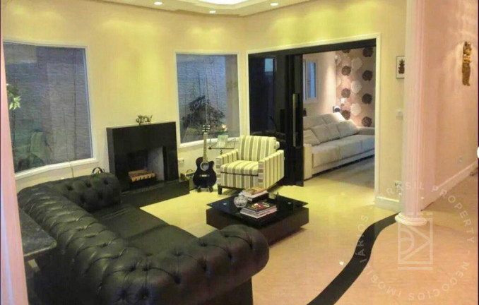 Casa com 4 Quartos à Venda, 232 m² em Loteamento Villa Branca - Jacareí