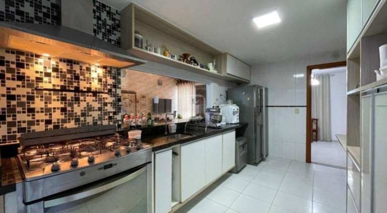 Imagem Casa com 4 Quartos à Venda, 63 m² em Buraquinho - Lauro De Freitas Imagem Casa com 4 Quartos à Venda, 63 m² em Buraquinho - Lauro De Freitas