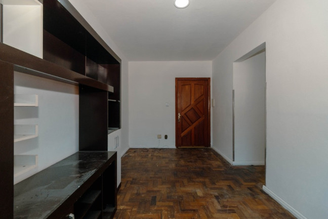 Imagem Imóvel com 2 Quartos à Venda, em Petrópolis - Porto Alegre Imagem Imóvel com 2 Quartos à Venda, em Petrópolis - Porto Alegre