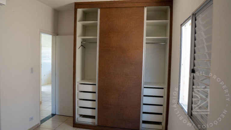 Imagem Casa com 3 Quartos à Venda, 173 m² em Parque Residencial Alvorada - Caçapava