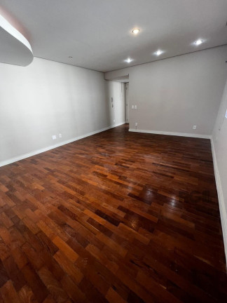 Imagem Apartamento com 3 Quartos à Venda, 120 m² em Petrópolis - Porto Alegre Imagem Apartamento com 3 Quartos à Venda, 120 m² em Petrópolis - Porto Alegre