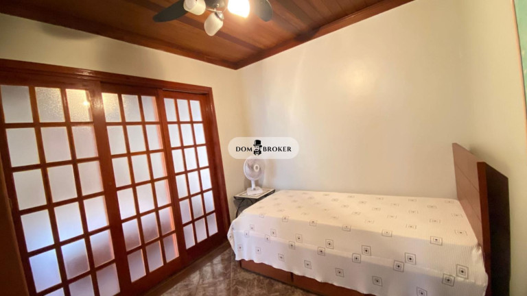Imagem Casa com 5 Quartos à Venda, 267 m² em Praia Dos Anjos - Arraial Do Cabo