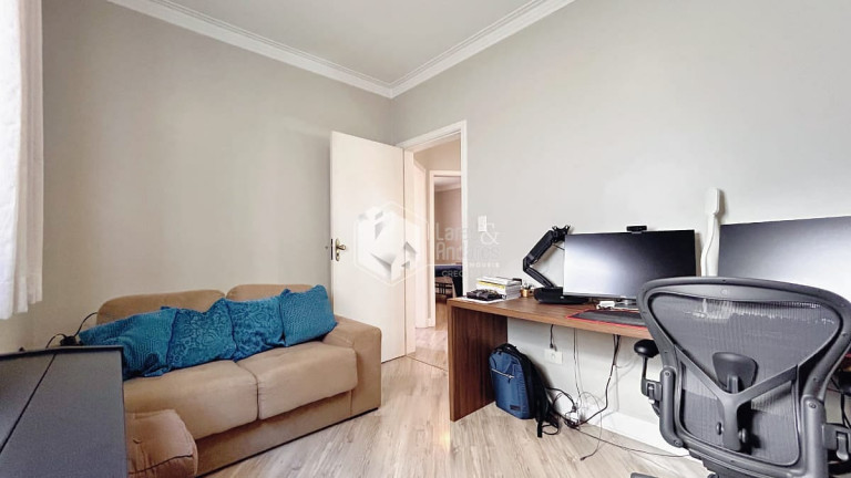 Imagem Casa com 3 Quartos à Venda, 250 m² em Limoeiro - São Paulo