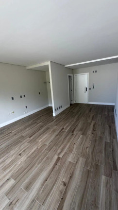 Imagem Apartamento com 2 Quartos à Venda, 84 m² em Estados - Balneário Camboriú