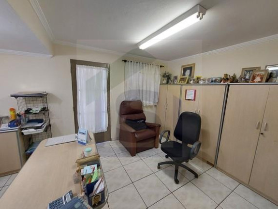 Imagem Sobrado com 3 Quartos à Venda, 270 m² em Centro - Botucatu