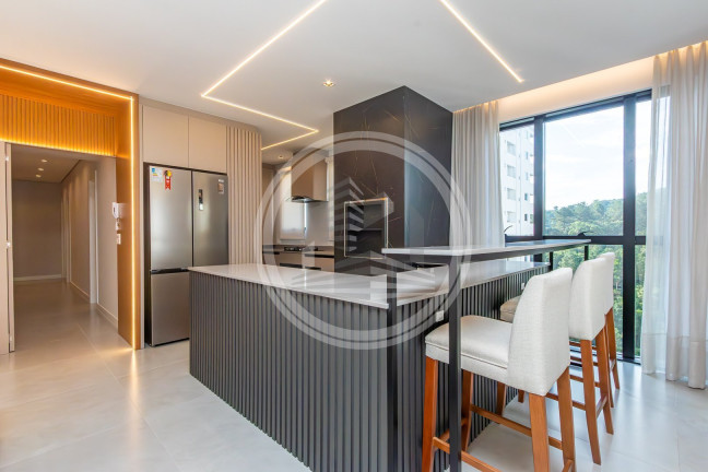 Imagem Apartamento com 4 Quartos à Venda, 137 m² em Pioneiros - Balneário Camboriú Imagem Apartamento com 4 Quartos à Venda, 137 m² em Pioneiros - Balneário Camboriú