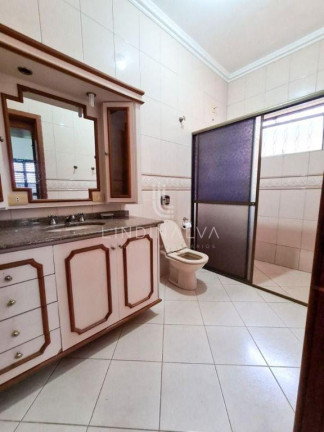 Imagem Casa com 3 Quartos à Venda, 215 m² em Lancaster - Foz Do Iguacu