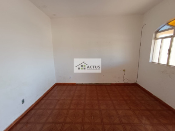 Imagem Casa com 3 Quartos à Venda, 720 m² em Independência (barreiro) - Belo Horizonte Imagem Casa com 3 Quartos à Venda, 720 m² em Independência (barreiro) - Belo Horizonte