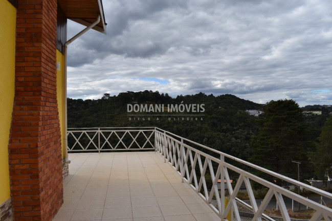 Imagem Casa com 6 Quartos à Venda, 263 m² em Região Do Atalaia - Campos Do Jordão