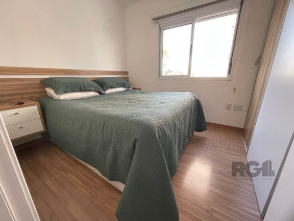 Imagem Imóvel com 1 Quarto à Venda,  em Menino Deus - Porto Alegre