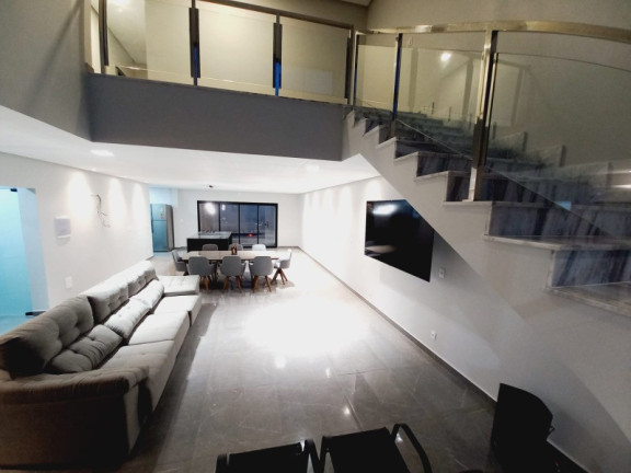 Imagem Casa com 3 Quartos à Venda, 261 m² em Ponta Negra - Manaus