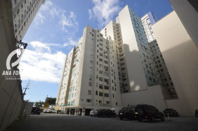 Imagem Apartamento com 3 Quartos à Venda, 98 m² em Centro - Balneário Camboriú Imagem Apartamento com 3 Quartos à Venda, 98 m² em Centro - Balneário Camboriú
