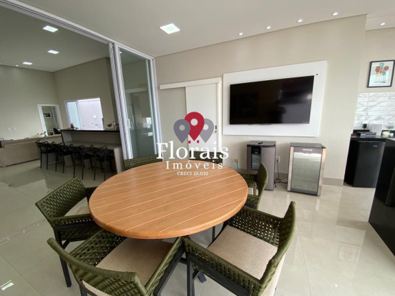 Imagem Casa com 4 Quartos à Venda, 255 m² em Condomínio Florais Itália - Cuiabá