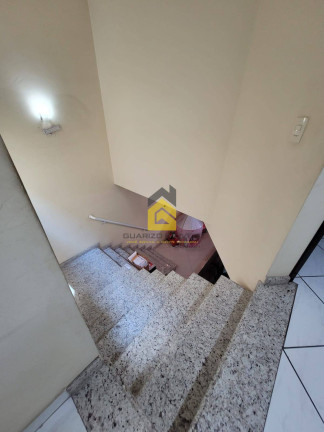 Imagem Sobrado com 3 Quartos à Venda, 320 m² em Jardim Alzira Franco - Santo André Imagem Sobrado com 3 Quartos à Venda, 320 m² em Jardim Alzira Franco - Santo André