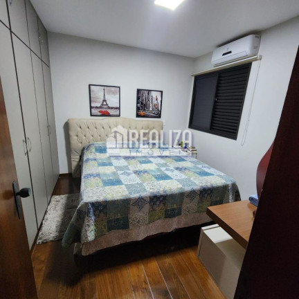 Imagem Apartamento com 3 Quartos à Venda, 160 m² em Vila Olímpica - Uberaba