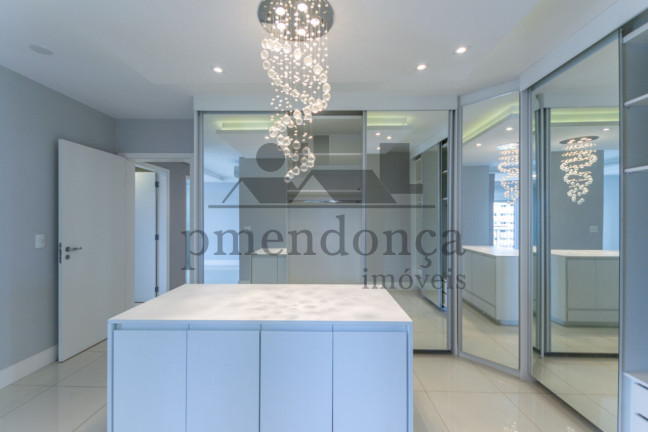 Imagem Apartamento com 4 Quartos à Venda, 244 m² em água Branca - São Paulo