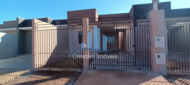 Casa com 3 Quartos à Venda,  em Dona Marly - Ponta Grossa