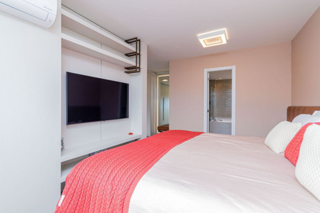 Imagem Cobertura com 3 Quartos à Venda, 182 m² em Menino Deus - Porto Alegre Imagem Cobertura com 3 Quartos à Venda, 182 m² em Menino Deus - Porto Alegre