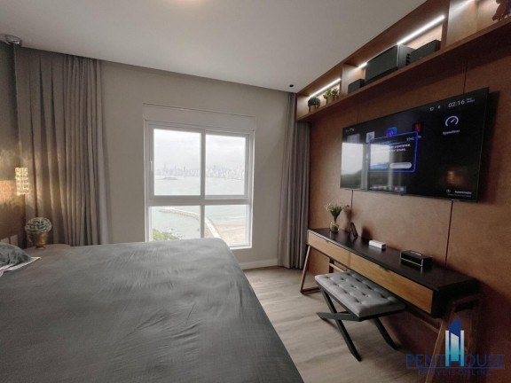 Imagem Apartamento com 4 Quartos à Venda, 190 m² em Pioneiros - Balneário Camboriú