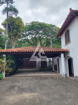 Imagem Casa com 8 Quartos à Venda, 500 m² em Pessegueiros - Teresópolis Imagem Casa com 8 Quartos à Venda, 500 m² em Pessegueiros - Teresópolis