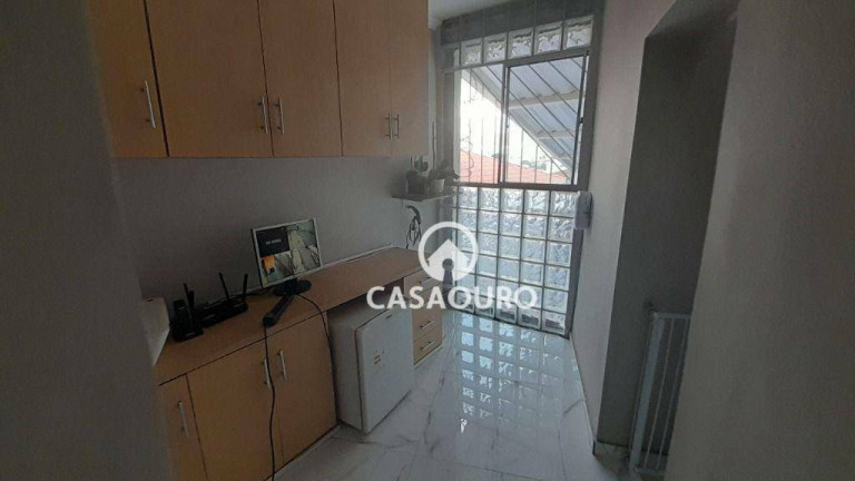Imagem Casa com 4 Quartos à Venda, 300 m² em Floresta - Belo Horizonte Imagem Casa com 4 Quartos à Venda, 300 m² em Floresta - Belo Horizonte