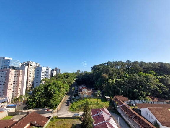 Imagem Imóvel com 3 Quartos à Venda, 173 m² em América - Joinville Imagem Imóvel com 3 Quartos à Venda, 173 m² em América - Joinville