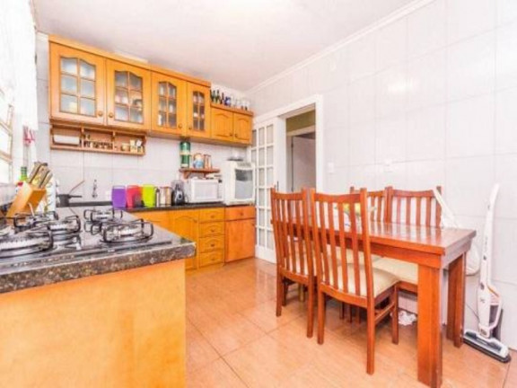 Imagem Casa com 3 Quartos à Venda, 146 m² em Jardim Itu - Porto Alegre Imagem Casa com 3 Quartos à Venda, 146 m² em Jardim Itu - Porto Alegre