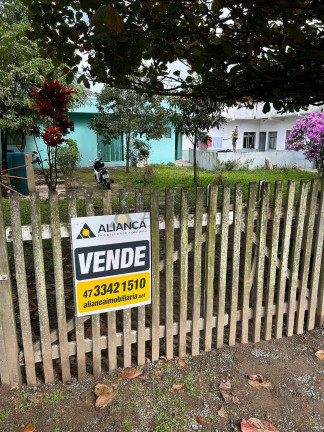 Terreno à Venda, 669 m² em Centro - Navegantes