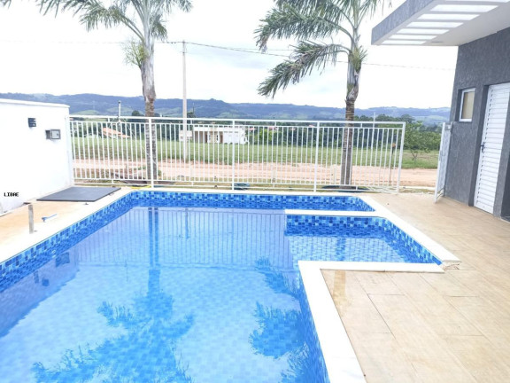 Imagem Casa com 3 Quartos à Venda, 157 m² em Pardinho Ninho Verde - Botucatu