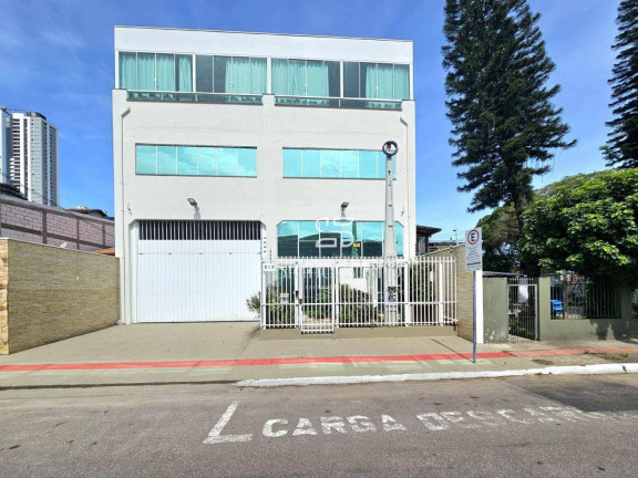 Imagem Galpão para Alugar, 850 m² em Centro - Balneário Camboriú Imagem Galpão para Alugar, 850 m² em Centro - Balneário Camboriú