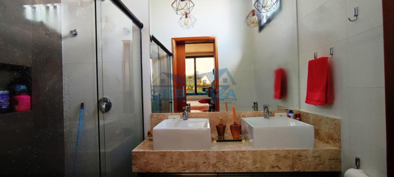 Imagem Casa com 3 Quartos à Venda, 214 m² em Parque Das árvores Ii - Birigui
