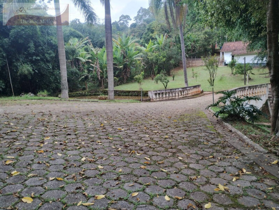 Imagem Casa com 14 Quartos à Venda, 86.000 m² em Araújo - Nazaré Paulista
