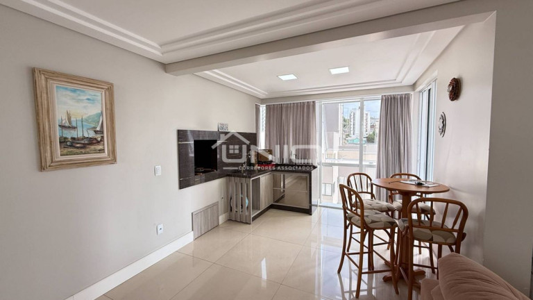 Imagem Apartamento com 3 Quartos à Venda, 184 m² em Centro - Pato Branco